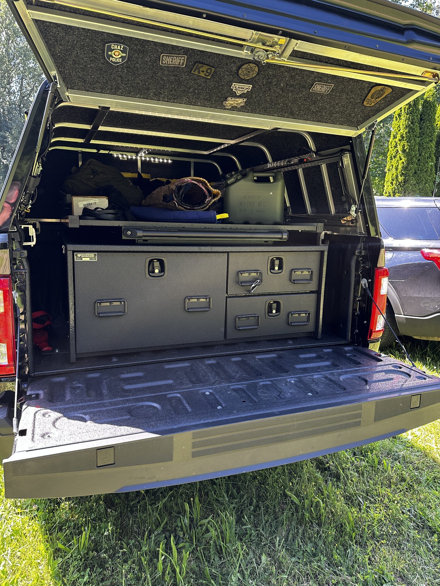 Field Ranger installed in a pickup truck's bed