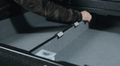 Divider labels in use